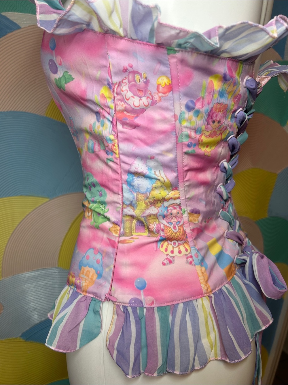 Dolls Kill x Candyland Pastel Candyland Print Corset Top women’s sz M - Picture 9 of 9
